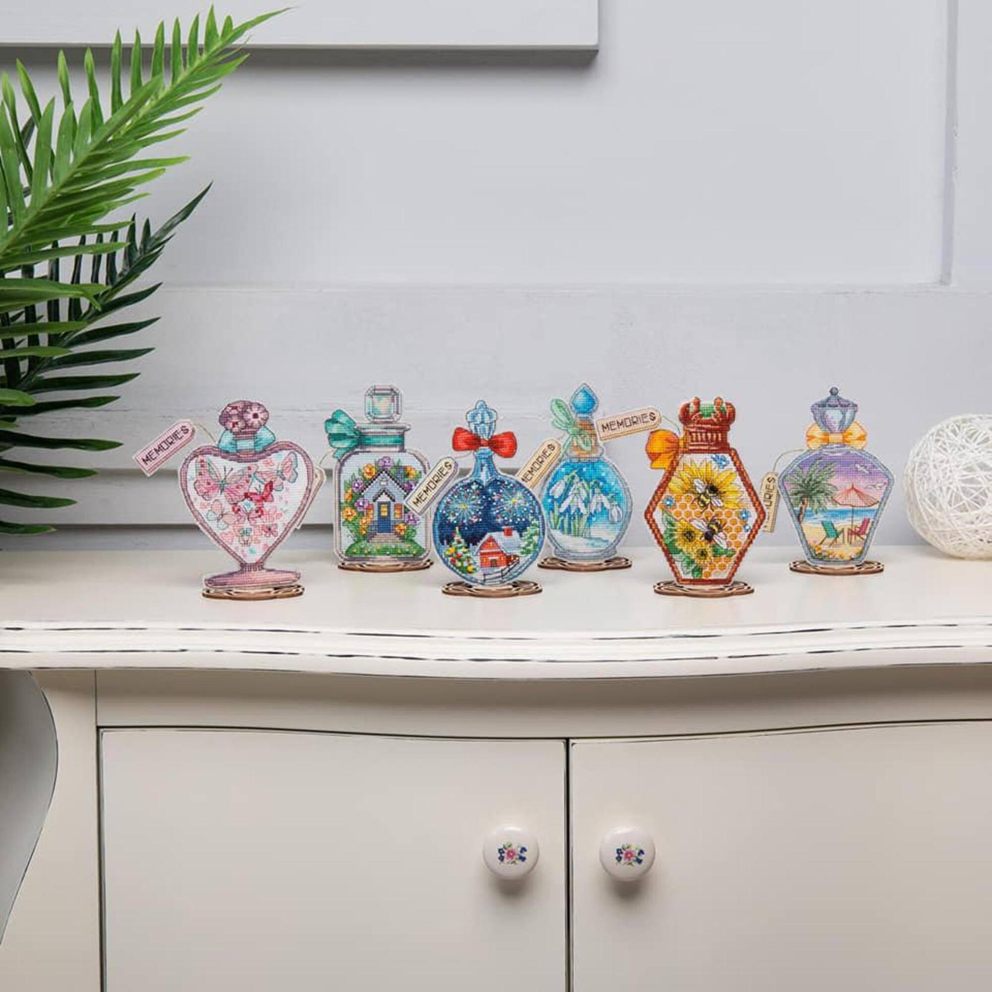 Crystal Art Plastic Canvas Counted Cross Stitch Kit Scent Of Life